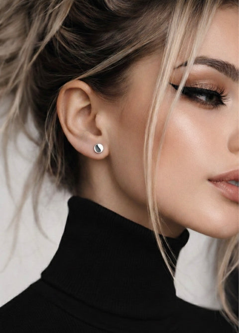 ER003WP B.Tiff High Polish Plain Round Stainless Steel Stud Earrings