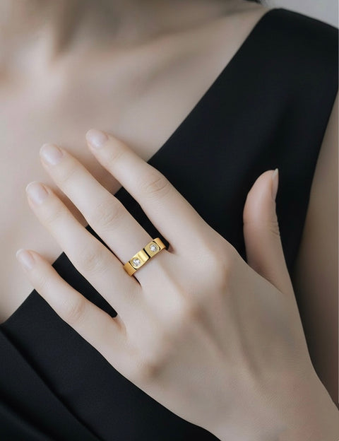 RG808G B.Tiff 8-Stone Bold Gold Plated Stainless Steel Ring