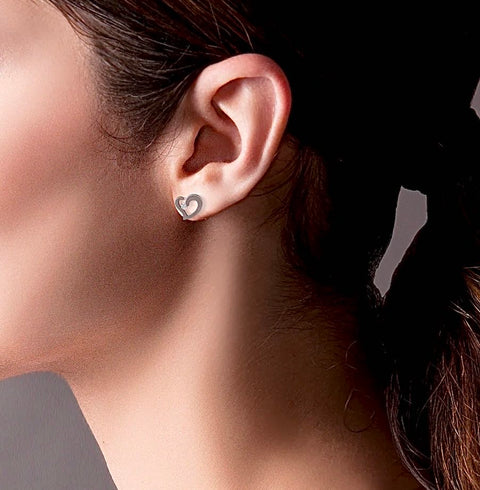 ER091W B.Tiff Stainless Steel Heart Earrings