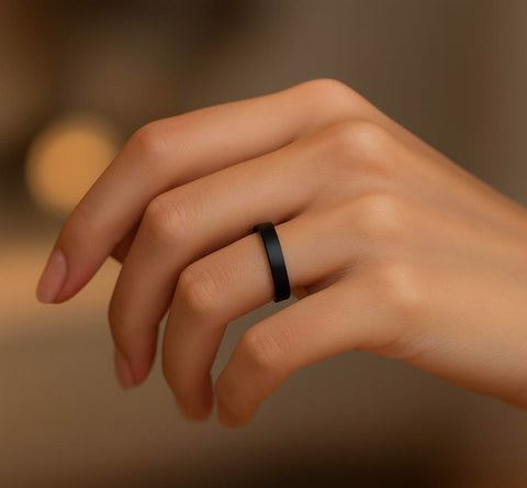 RG105B B.Tiff Plain Black Ceramic Ring