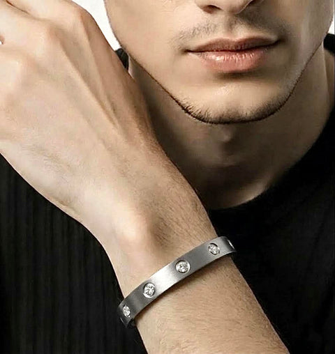 BG808W B.Tiff 8-Stone Bold Stainless Steel Bangle Bracelet