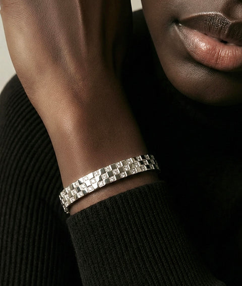 BG104W B.Tiff Pavé Trellis Bangle Bracelet