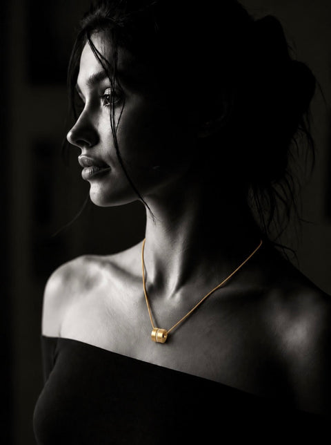 PT118G B.Tiff Barrel Gold Plated Stainless Steel Pendant Necklace