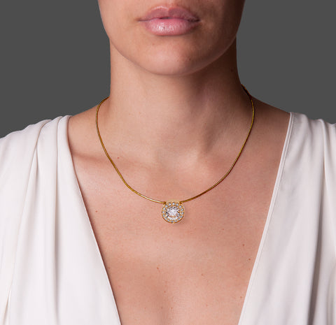 PT125G B.Tiff Aŭreolo 1ct Gold Plated Stainless Steel Halo Pendant Necklace