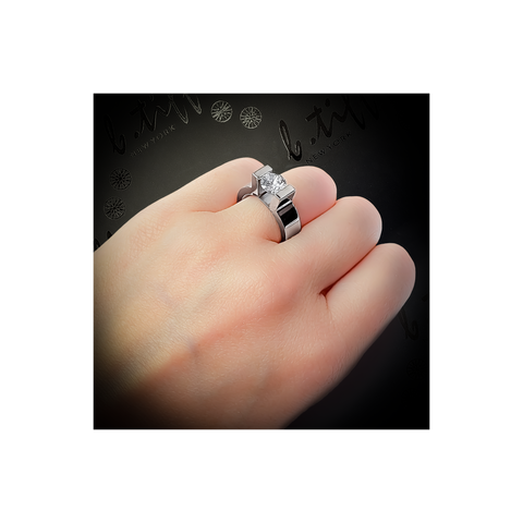 RG074W B.Tiff Round Stainless Steel Solitaire Engagement Ring