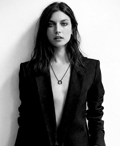 PT100B B.Tiff Black Malfinia Pendant Necklace