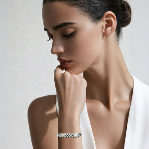 BG104W B.Tiff Pavé Trellis Bangle Bracelet