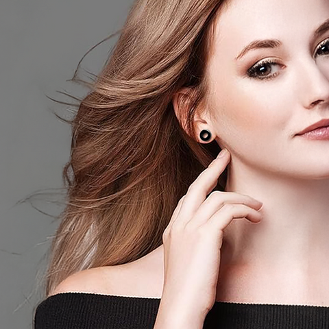 ER001B B.Tiff Open Circle Black Anodized Stainless Steel Stud Earrings