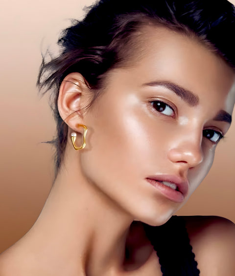 ER082GP B.Tiff High Polish Rivière Freshwater Pearl Gold Plated Stainless Steel Earrings