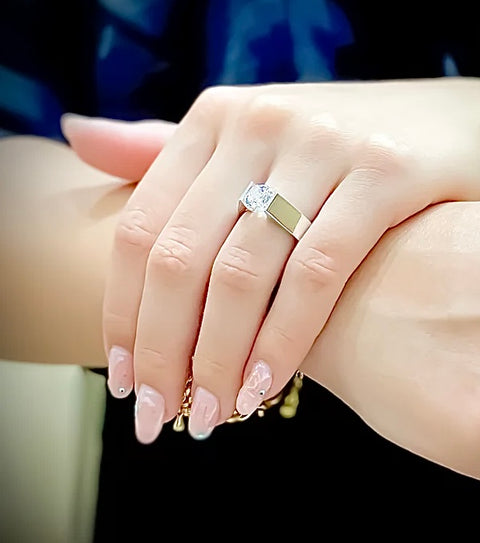 RG093W B.Tiff 2 ct Round Stainless Steel Solitaire Engagement Ring