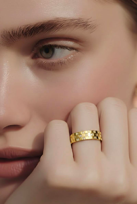 RG104G B.Tiff Gold Pavé Trellis Ring [Wide Band]